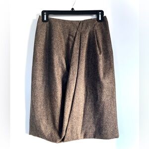 MaxMara ladies womans wool and cashmere blend skirt. Size 40